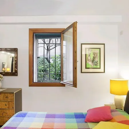 Tedeschi - Locappart Διαμέρισμα