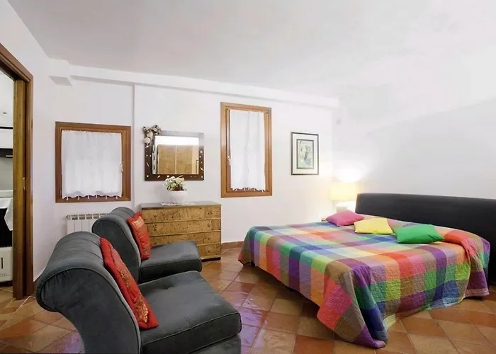 Tedeschi - Locappart Διαμέρισμα *